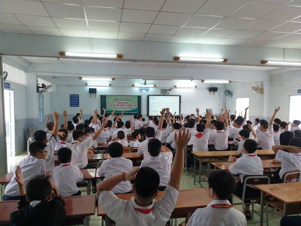 Y TẾ 1.jpg